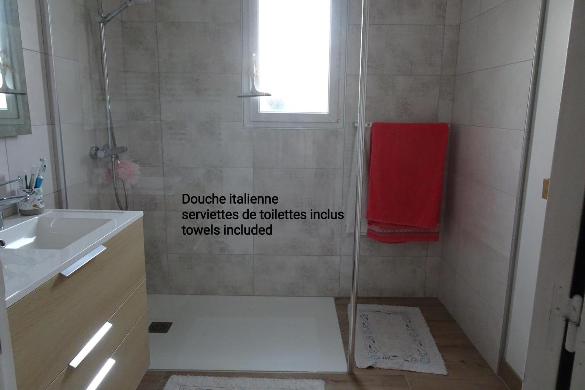 24H Le Mans Chambres Rooms Spay Exterior photo